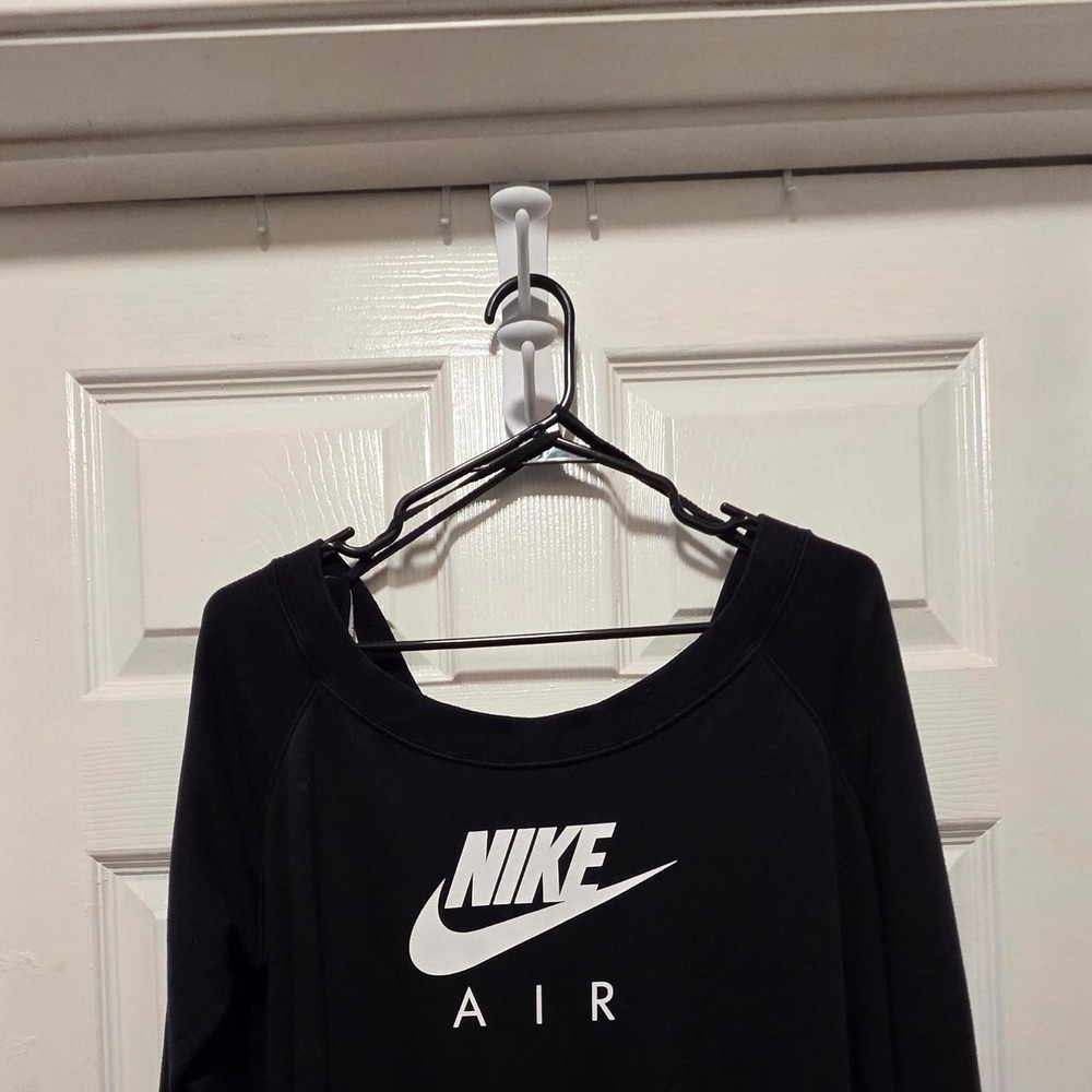 Nike Air Womens Scoop Neck Raglan Sweatshirt Black White Logo Size Medium